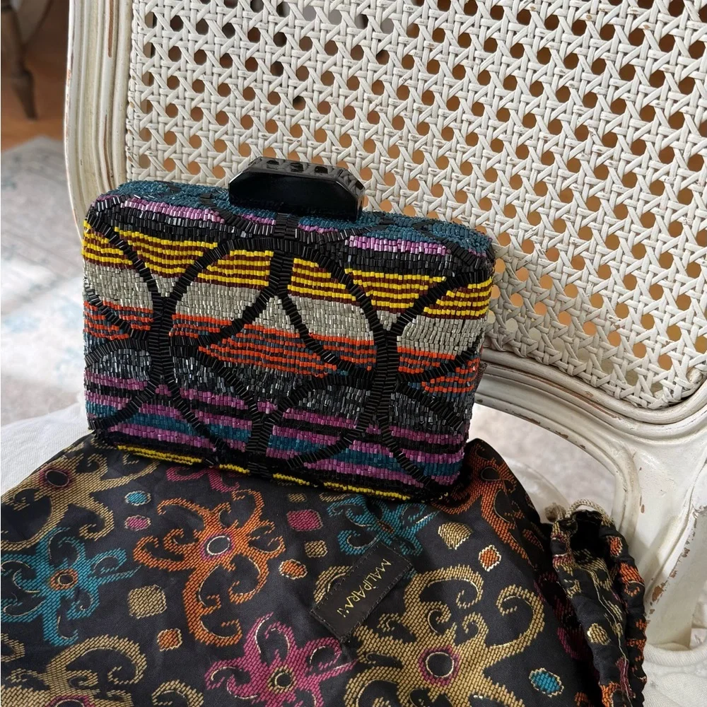 Maliparmi Multicolor Patterned Clutch